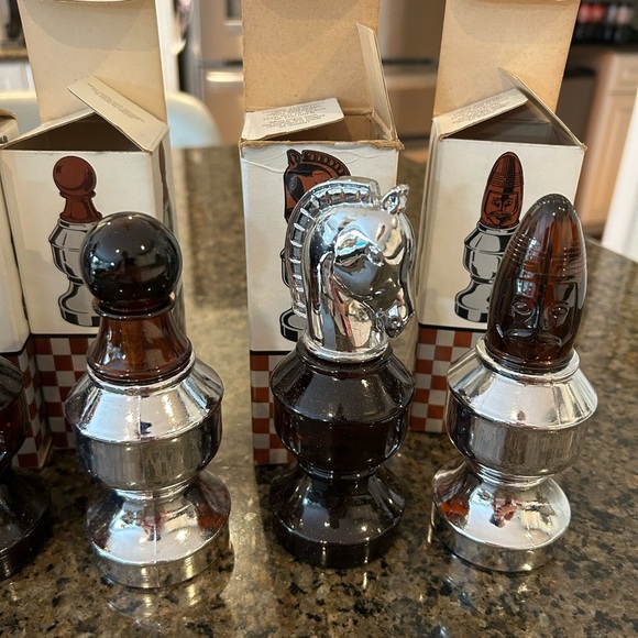 Avon Chess Men’s Spicy After Shave (6 items 3 oz each) In Boxes with After Shave - Picture 3 of 10